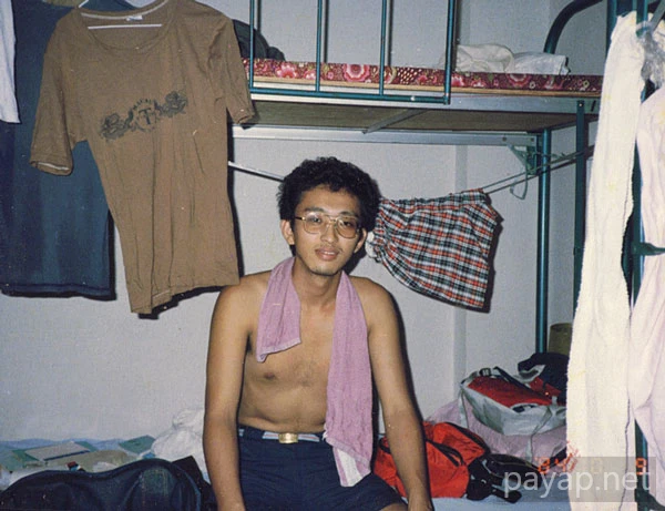 香港,重慶マンションAブロック16Fの安宿