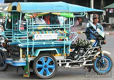 バイクを改造して作ったノンカイのトクトク
