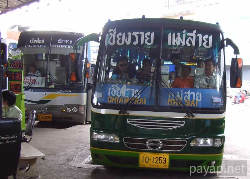 チエンライの写真 バス駅