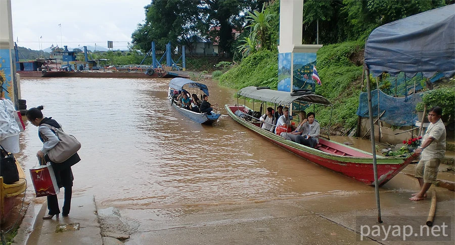 チエンコンの国境
