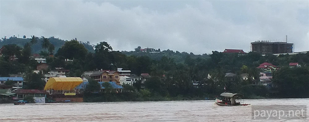 チエンコンの国境