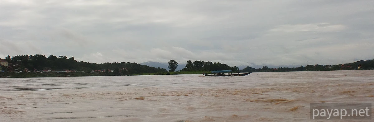 チエンコンの国境