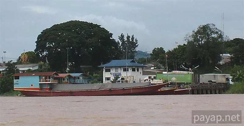 チエンコンの国境