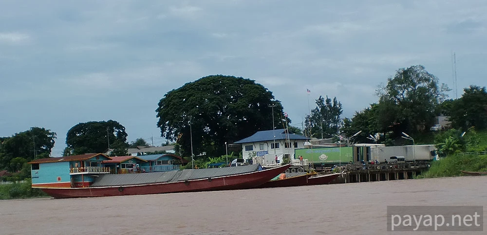 チエンコンの国境