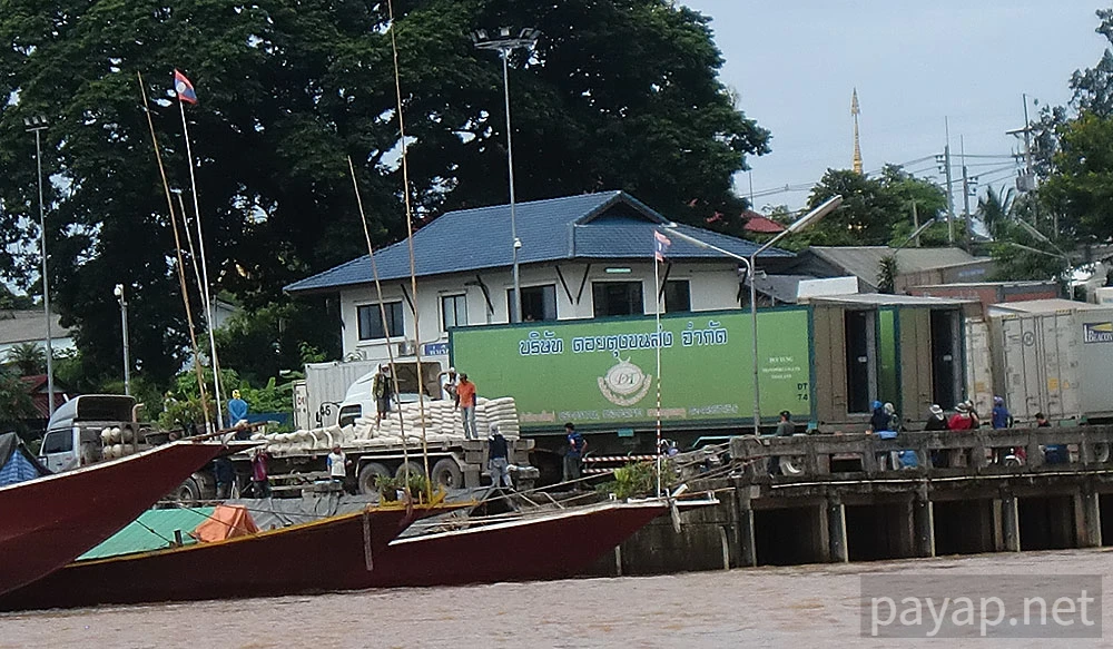 チエンコンの国境