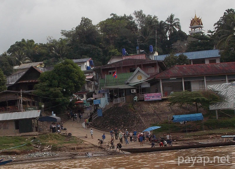 チエンコンの国境