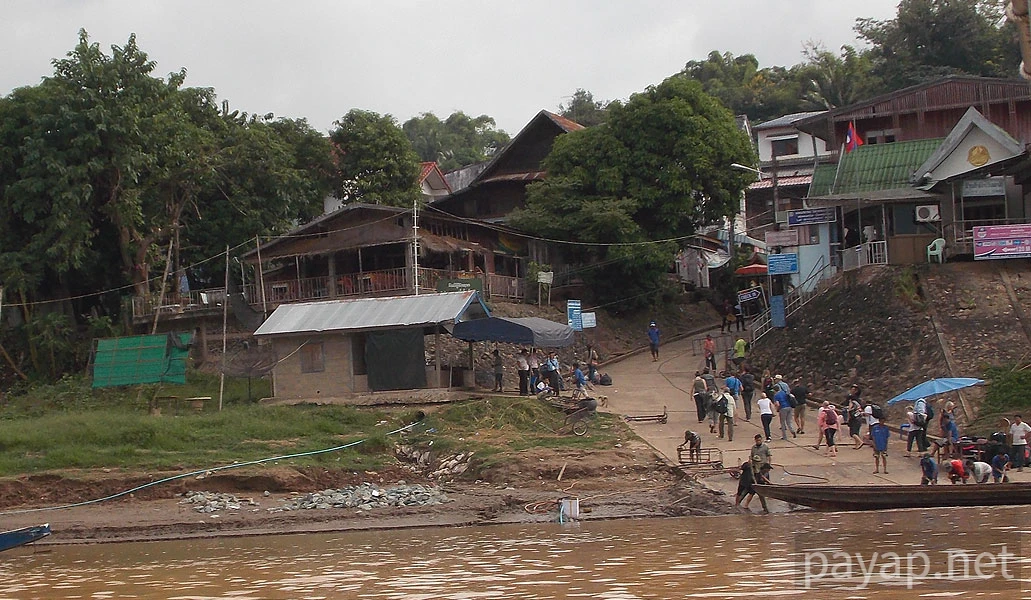 チエンコンの国境