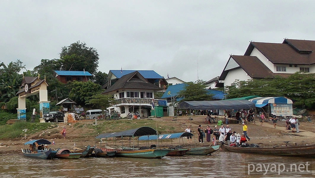 チエンコンの国境