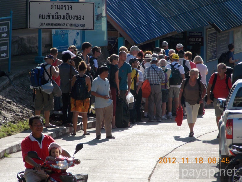 チエンコンの国境