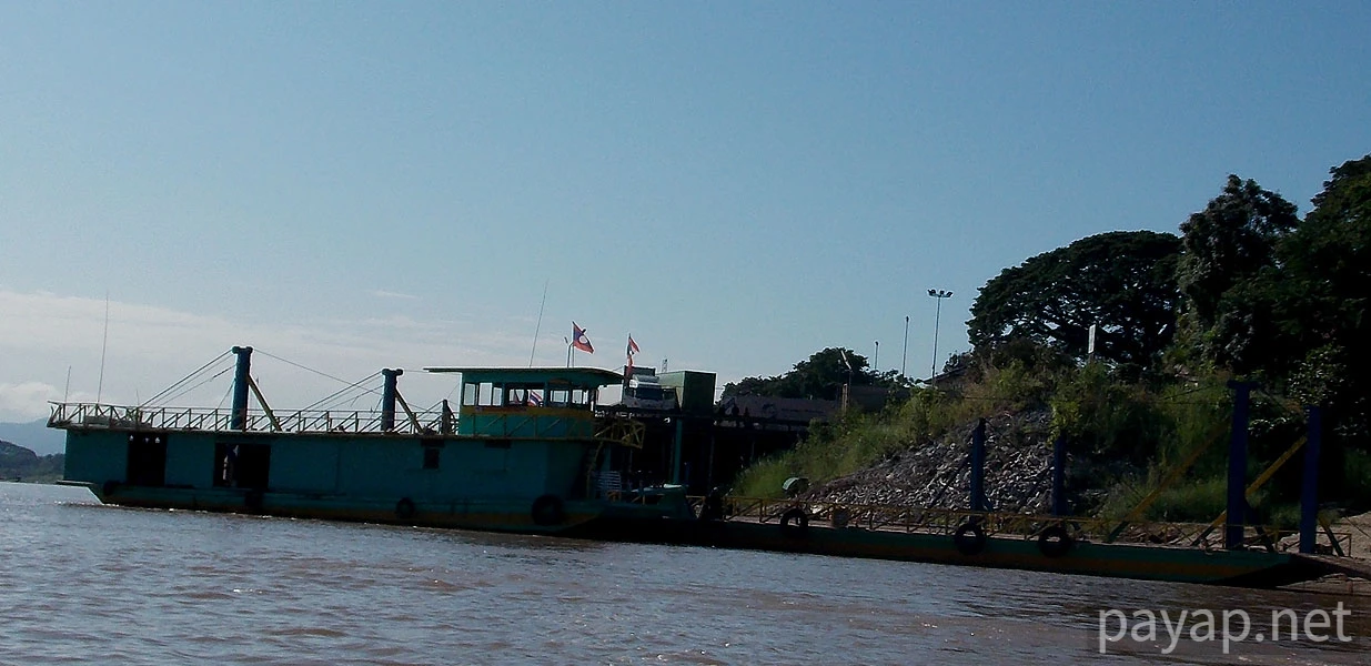 チエンコンの国境