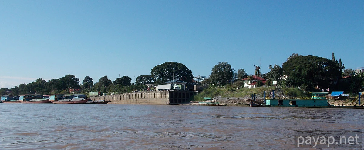 チエンコンの国境