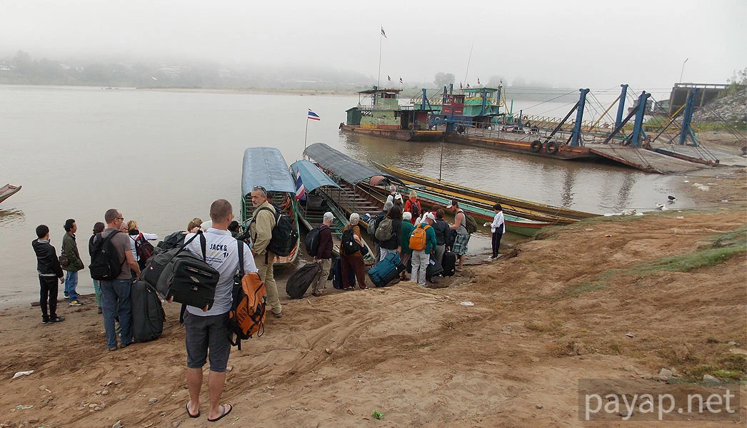 チエンコンの国境