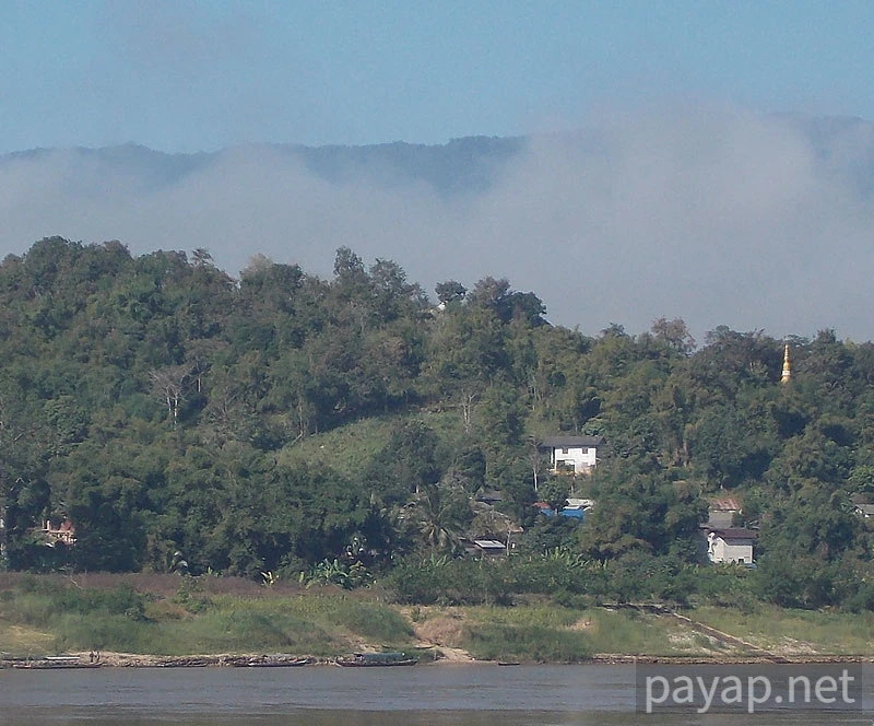 チエンコンの国境