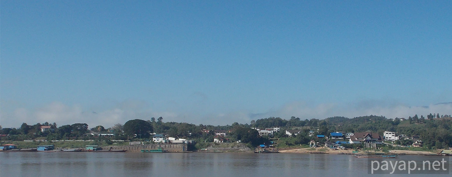 チエンコンの国境