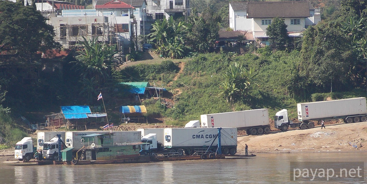 チエンコンの国境