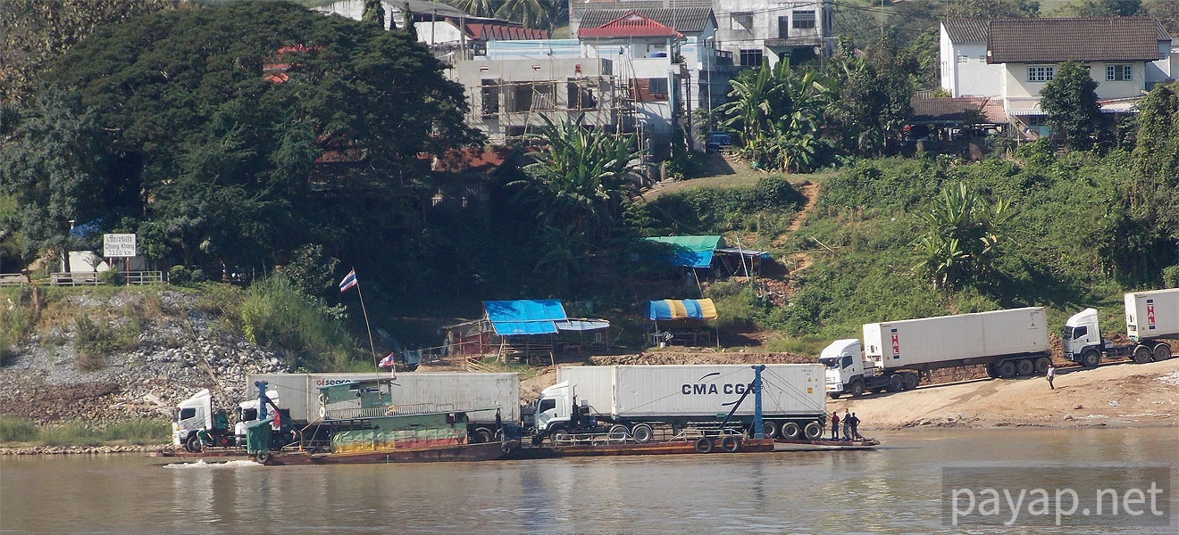 チエンコンの国境