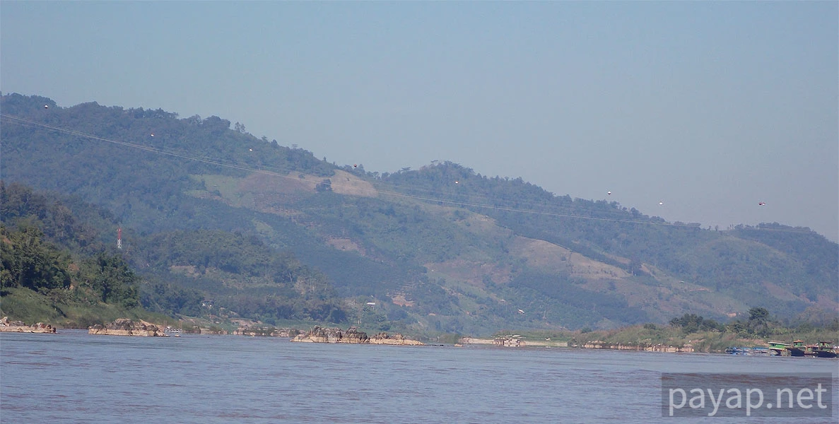 チエンコンの国境