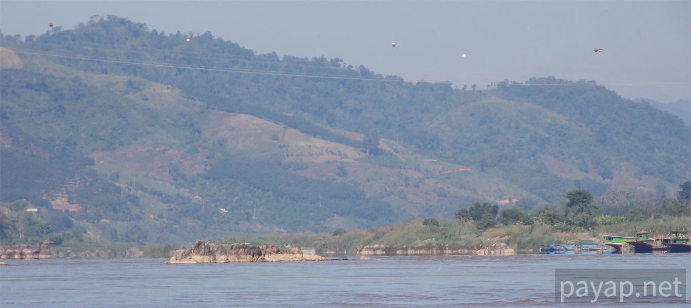 チエンコンの国境