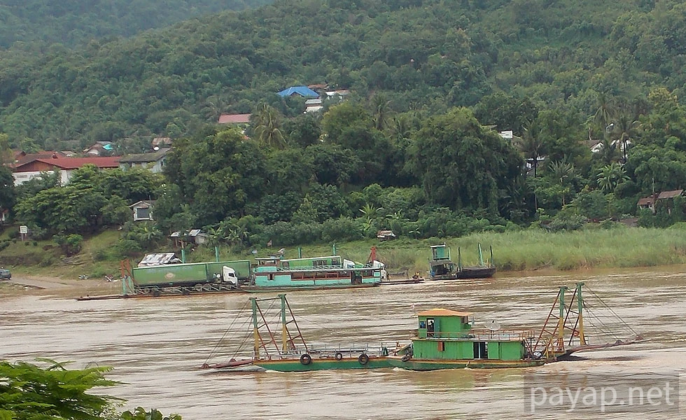 チエンコンの国境
