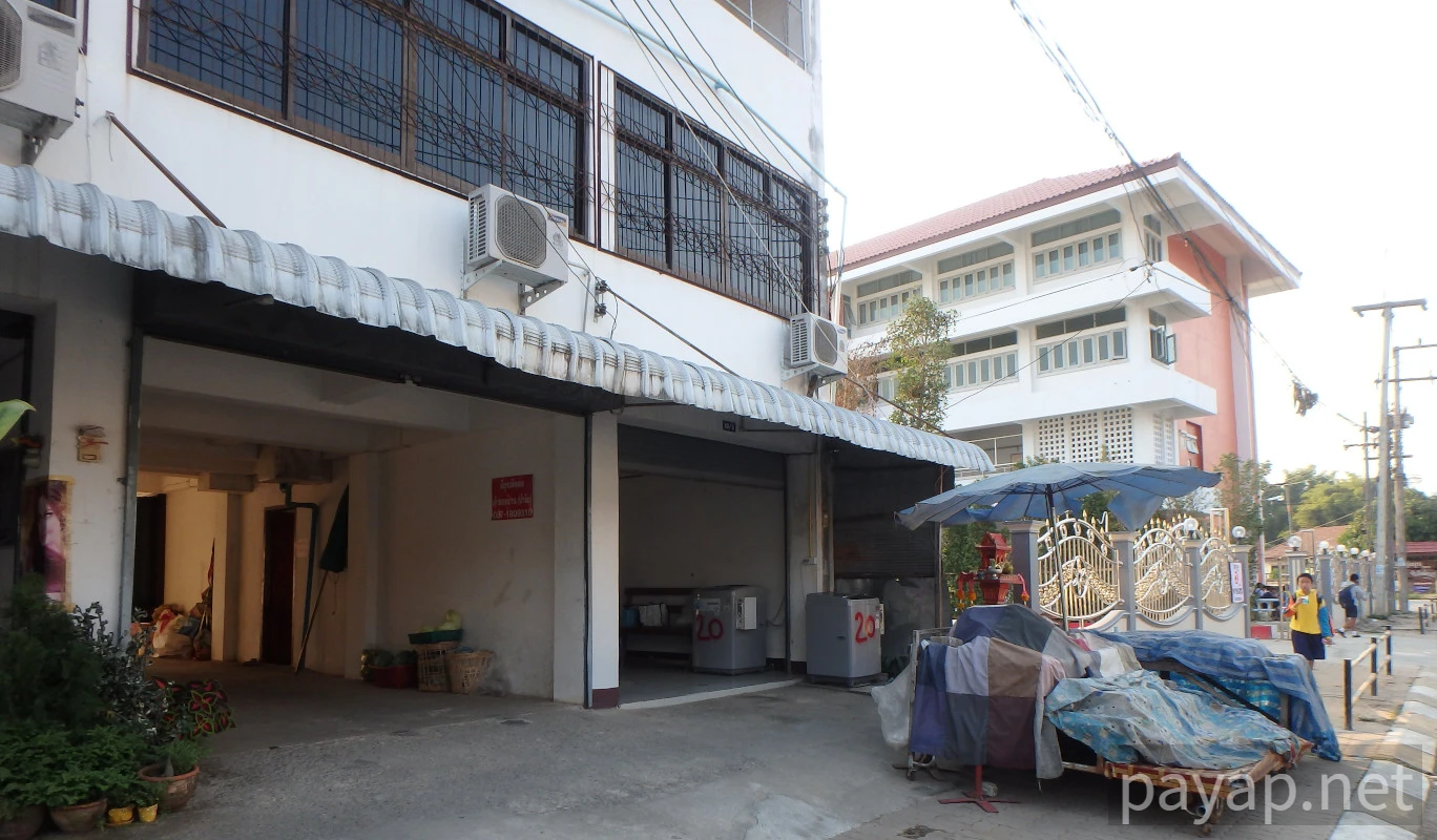 チエンコンのコインランドリー