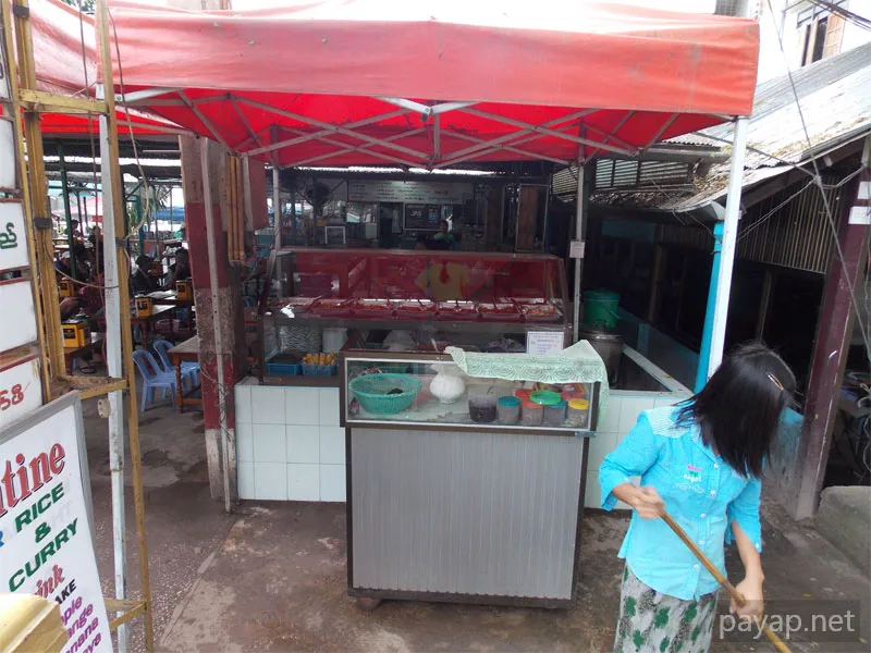 restaurant,restaurant,tachileik