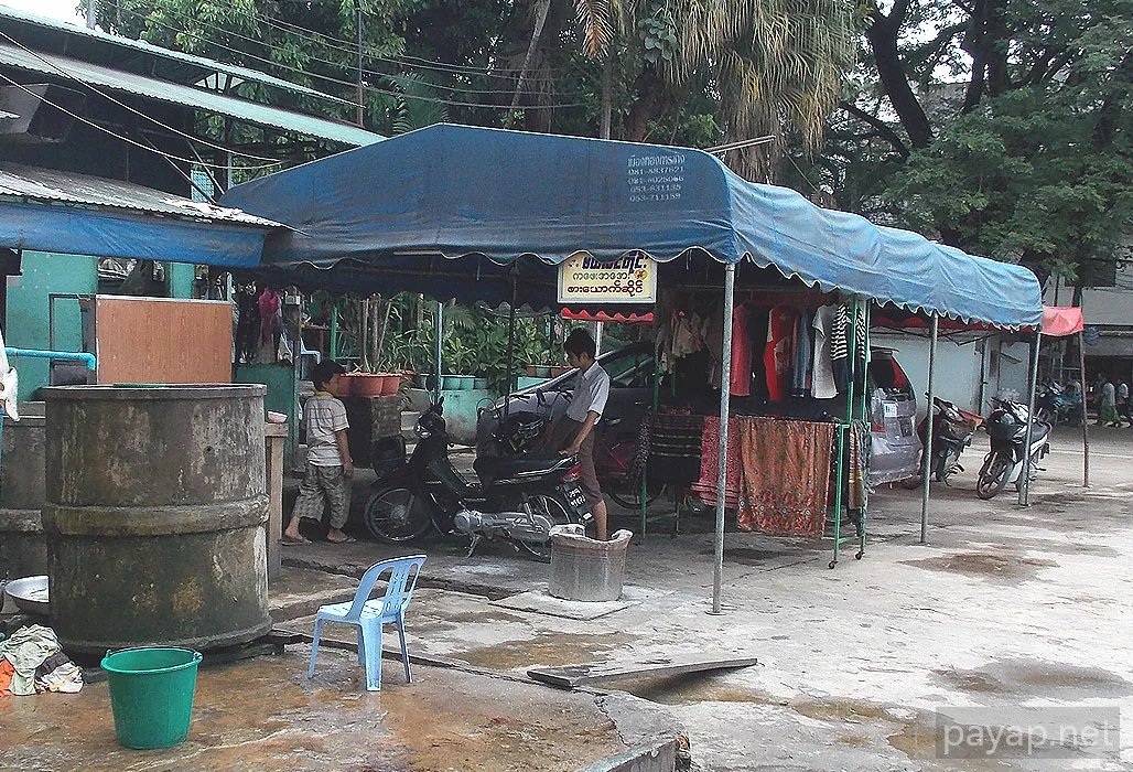 restaurant,restaurant,tachileik