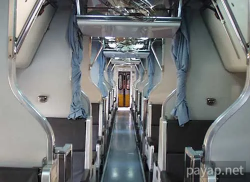 車窓から「二等寝台エアコン車」 車窓から「二等寝台エアコン車」